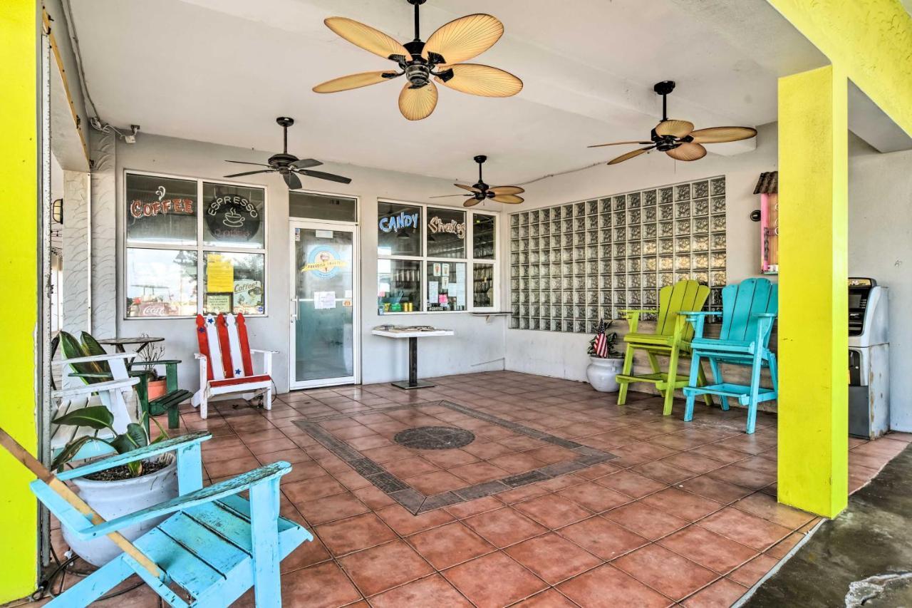 Idyllic Pass-A-Grille Studio - Walk To The Beach! St. Pete Beach Zewnętrze zdjęcie